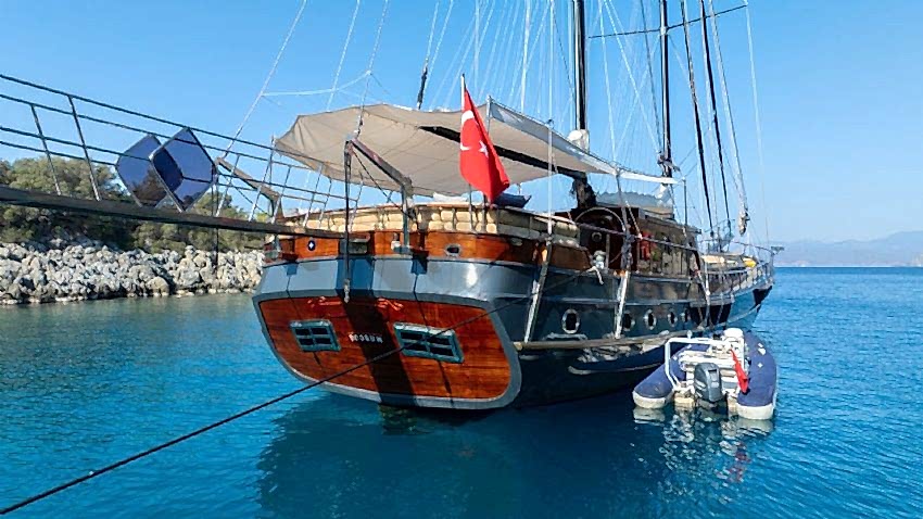 Arielle 1 Arka Kısım